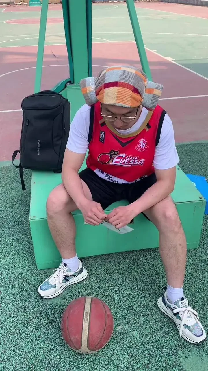 篮球运动员一周的力量训练计划怎么写_0